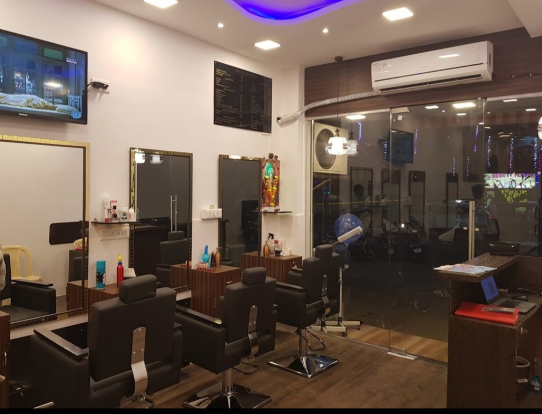Tweezers Salon in Mulund West, Mumbai Starts 40 INR Only Book